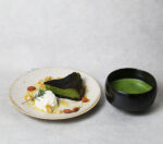 バスクチーズケーキとお抹茶のセット(お茶に変更可能)